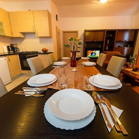 Zoran Apartament *